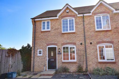 3 bedroom semi-detached house to rent, Grendon Drive, Barton Seagrave, Kettering