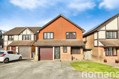 5 bedroom detached house for sale, Heritage Park, Basingstoke, Hampshire