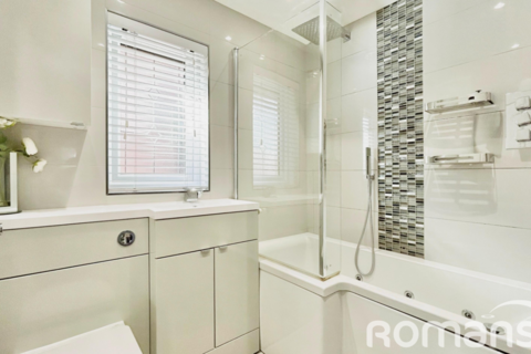 31 Heritage Park, Hatch Warren, Basingstoke, RG22 4XT