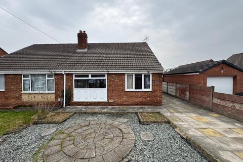 2 bedroom semi-detached bungalow for sale, Ruskin Crescent, Abram WN2 5PX