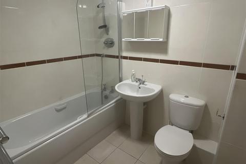 2 bedroom flat for sale, Kenegie Manor, Gulval TR20