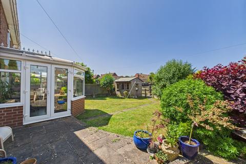 3 bedroom semi-detached house for sale, Auchinleck Close, Driffield, YO25 9HE