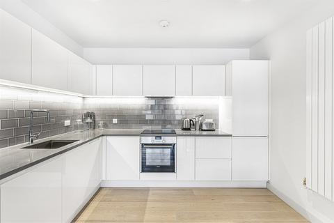 2 bedroom apartment to rent, 51 Starboard Way, London E16