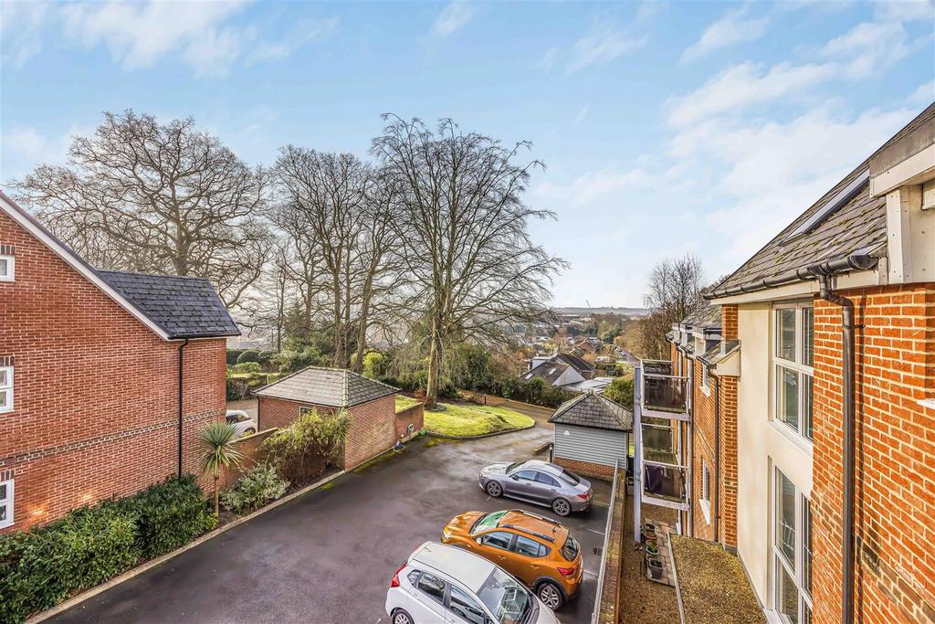 Flat 11, Ashcroft Court, 60 Winchester Road, Chand