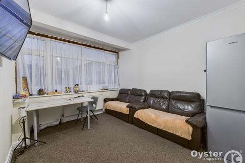 58 Raeburn Road, Edgware, HA8 5TP