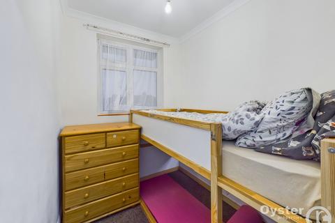 58 Raeburn Road, Edgware, HA8 5TP