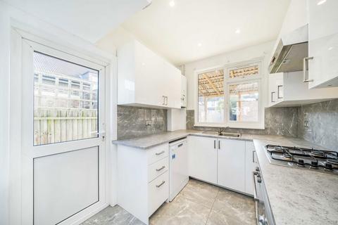 3 bedroom house for sale, Semley Road, London SW16