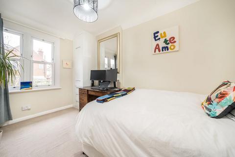 133 Coteford Street, London, SW17 8NX