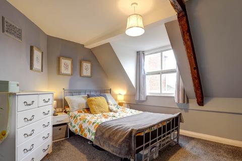 2 bedroom maisonette for sale, Market Place, Blandford Forum