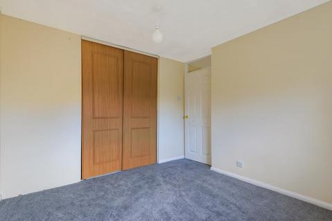 3 bedroom end of terrace house for sale, Burwell Meadow,  Witney,  OX28