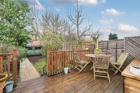 71 Chipstead Valley Road, Coulsdon, CR5 3BP