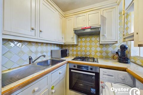 1 bedroom maisonette for sale, Dudley Road, Harrow, HA2