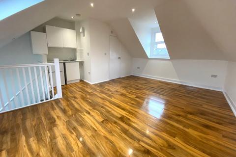 undefined, London E17