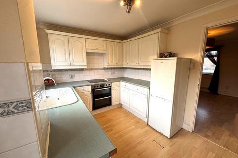 2 bedroom house to rent, Childs Close, Warwickshire CV37