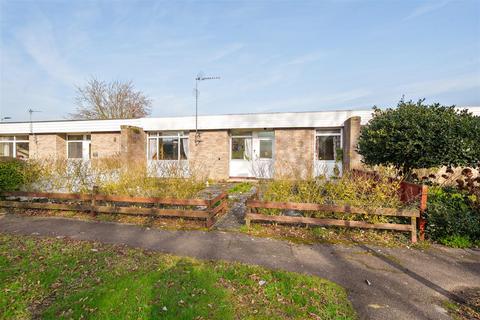 2 bedroom terraced bungalow for sale, Seaton Drive, Bedford