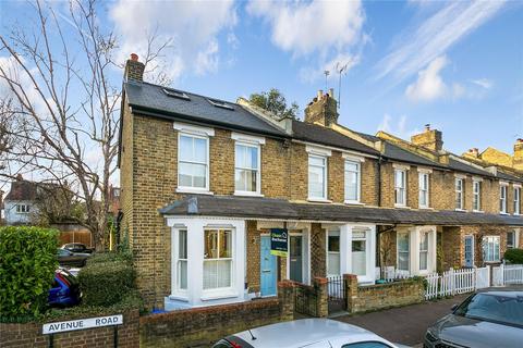 4 bedroom end of terrace house for sale, Avenue Road