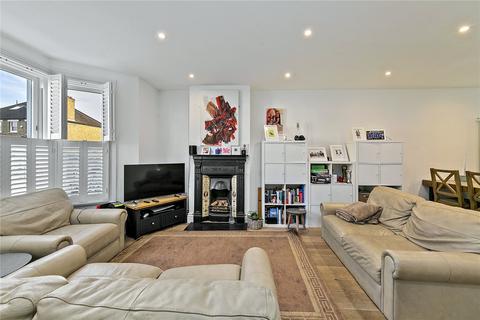 4 bedroom end of terrace house for sale, Avenue Road