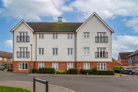 Flat 1, Brambling Court, 4 Brocklehurst Way, Horley, RH6 8GP
