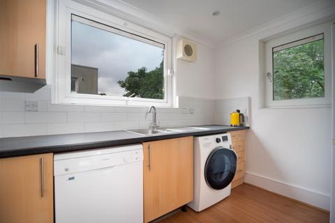 69 Barleycorn Way, London, E14 8DE