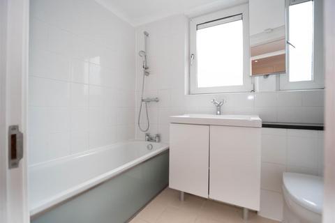 69 Barleycorn Way, London, E14 8DE