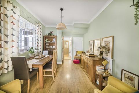 27 Cwrt Sart, Neath, SA11 2ST