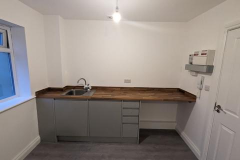 1 bedroom terraced house to rent, London SE25