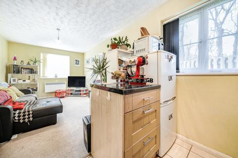 1 bedroom apartment for sale, Tennyson Avenue, Dunstable LU5