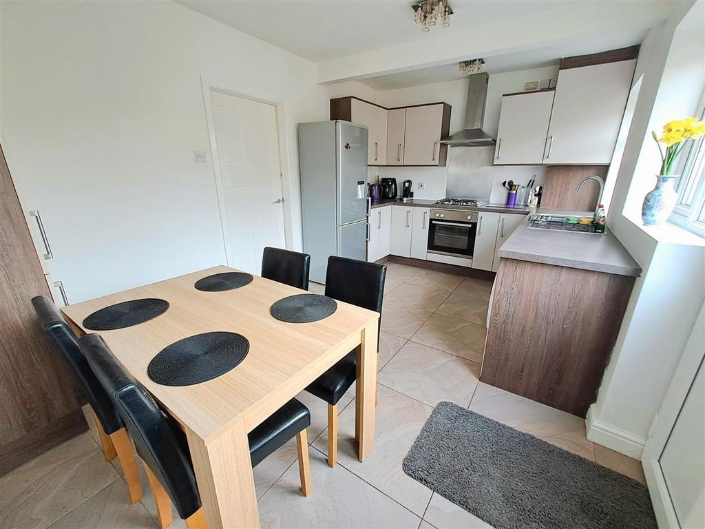 Re Fitted Kitchen/Diner