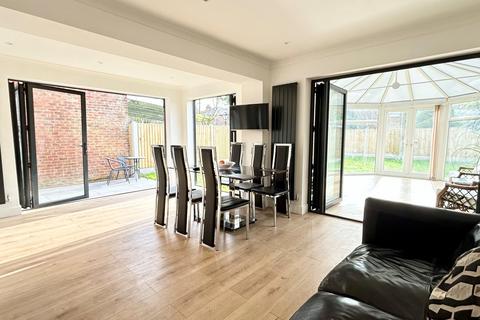 4 bedroom detached house for sale, Shelbourne Road, CHARMINSTER, BH8