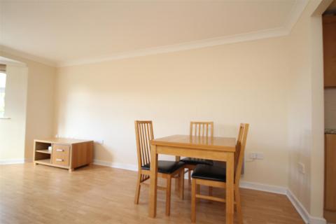 2 bedroom flat to rent, Stoke Road, Guildford