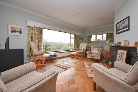 3 bedroom detached bungalow for sale, 7 Longmeadow Drive, Dinas Powys, CF64 4TA