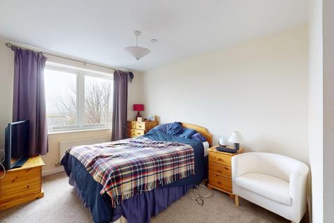 2 bedroom flat for sale, Basi House, Wrotham Road, Gravesend, DA11