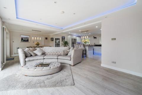 5 bedroom detached house for sale, Hibberts Way, Gerrards Cross, Buckinghamshire