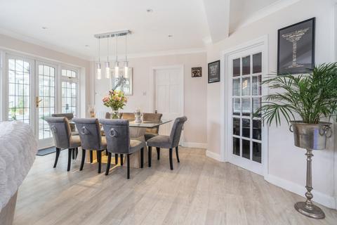 5 bedroom detached house for sale, Hibberts Way, Gerrards Cross, Buckinghamshire