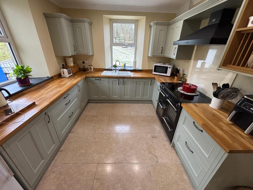 Kitchen/diner (second image)