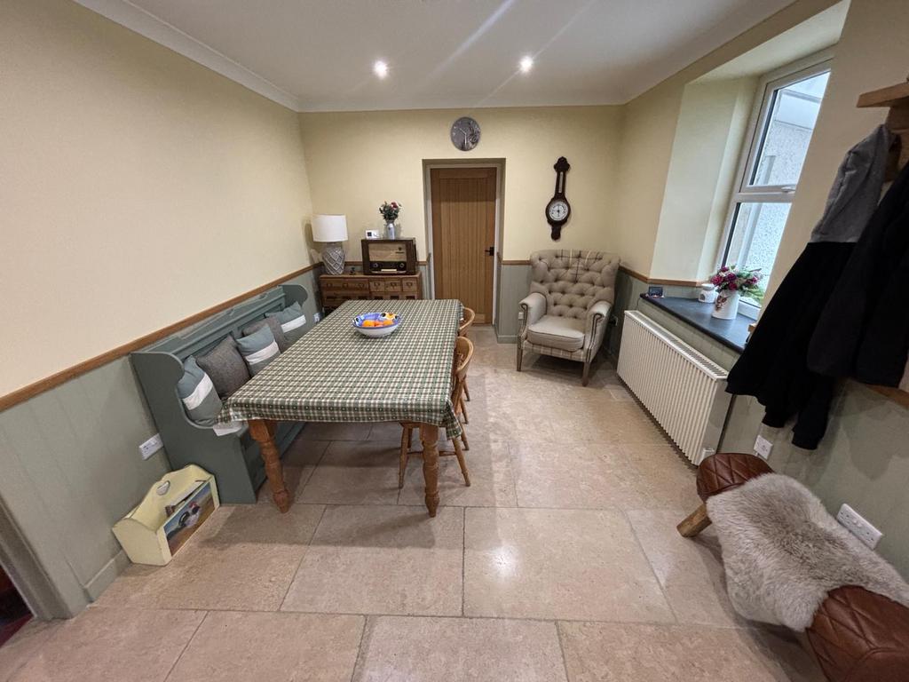 Kitchen/diner (third image)