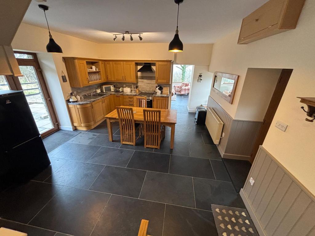 Kitchen area