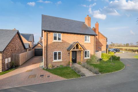 4 bedroom detached house for sale, Maes Sarn Wen, Four Crosses, Llanymynech, SY22