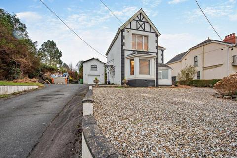 3 bedroom detached house for sale, Kings Road, Ammanford, SA18 2