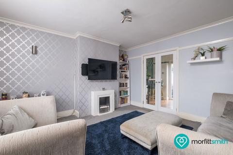 9 Sandstone Close, Sheffield, S9 1AH