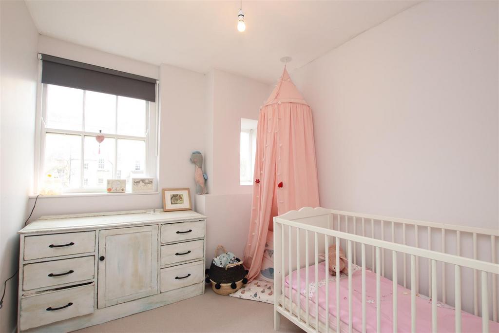 Bedroom two (2).JPG