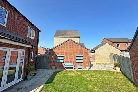 3 bedroom detached house for sale, Lord Close, Acklam, TS5 8FF