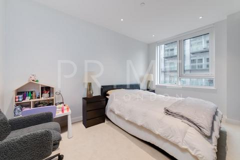 2 bedroom apartment for sale, Cascade Court, 1 Sopwith Way, Vista Chelsea Bridge Wharf