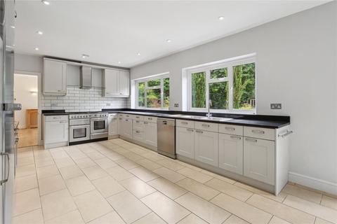 5 bedroom detached house to rent, Ince Road, Hersham, Walton-on-Thames, Surrey, KT12