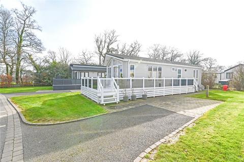 2 bedroom park home for sale, Aspen, Hoburne Bashley Holiday Park, New Milton, Hampshire, BH25