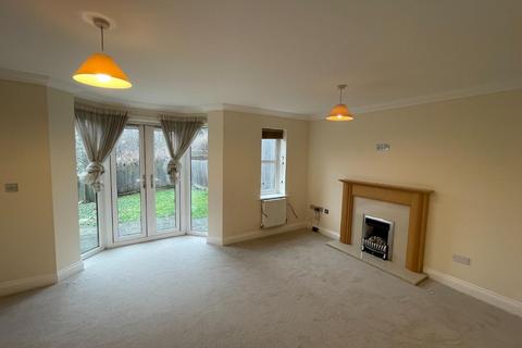 3 bedroom terraced house to rent, Clopton Mews, Stratford-upon-Avon