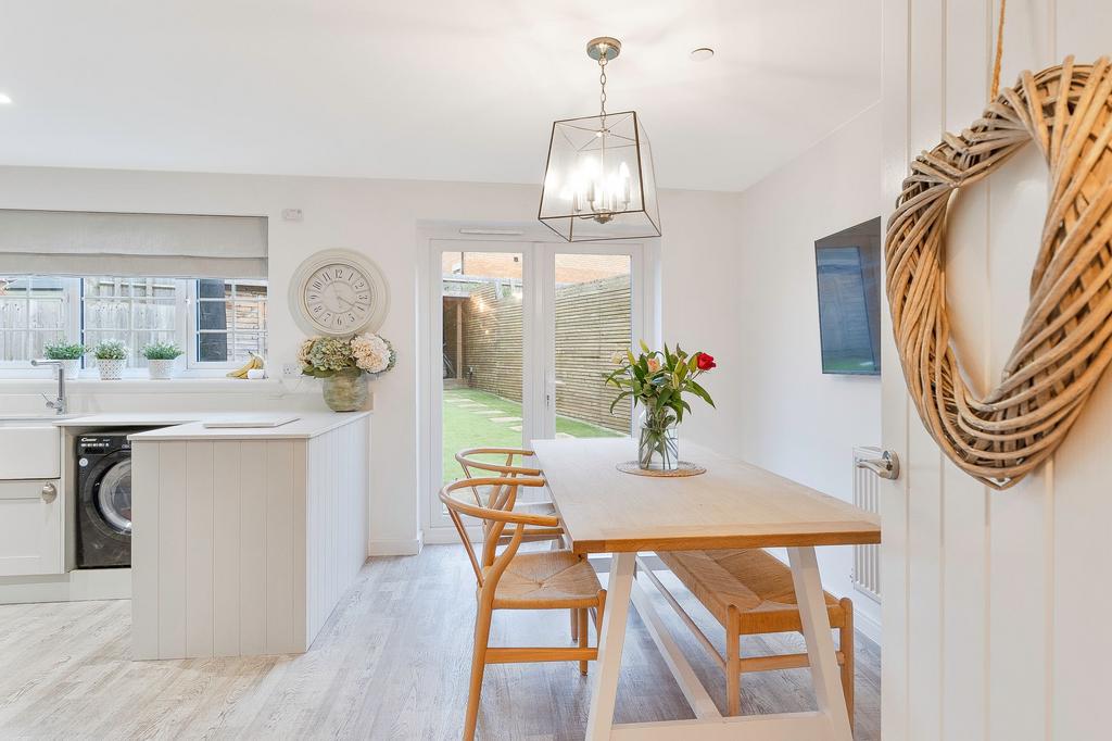 Kitchen dining room