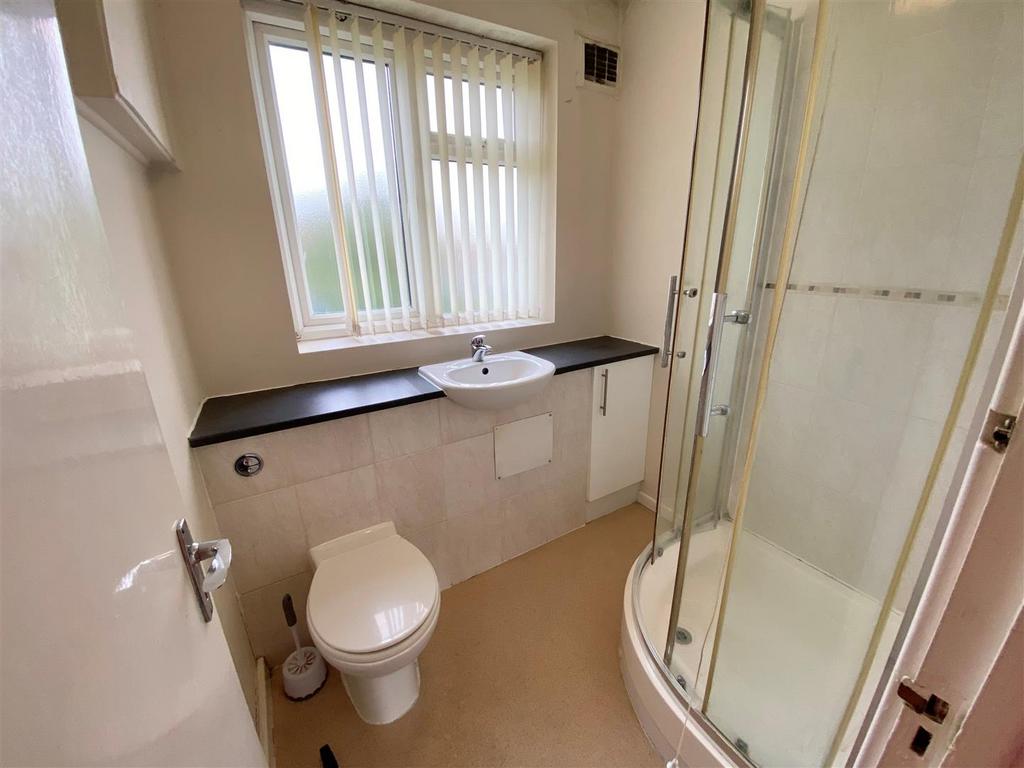 Shower Rm.jpg
