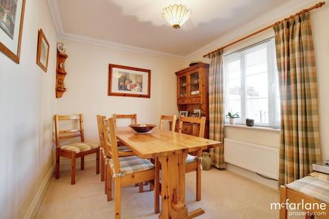 4 bedroom detached house for sale, Nursery Close, Swindon SN4