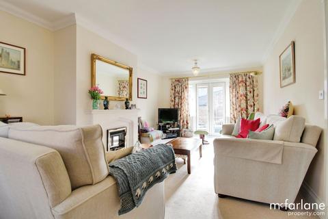 16 Nursery Close, Wroughton, Swindon, SN4 9DR